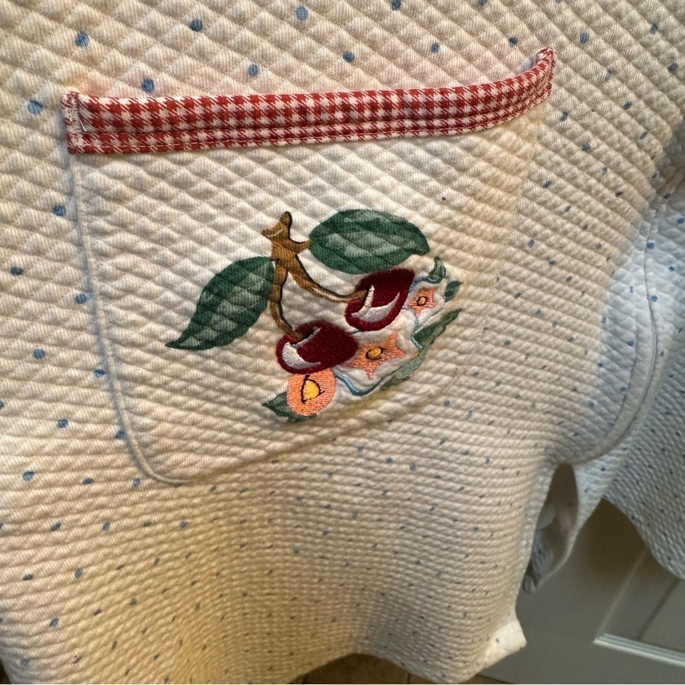 Dream Wear Mary Englebriet Cherries White Quilted Robe L - Picture 5 of 11